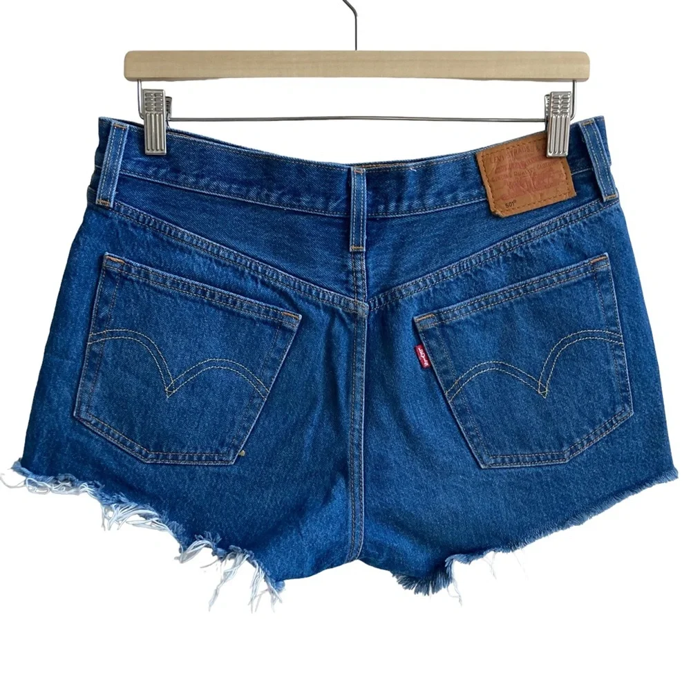 Levi’s 501 Premium Buttonfly Raw Hem Jean Shorts Size 29